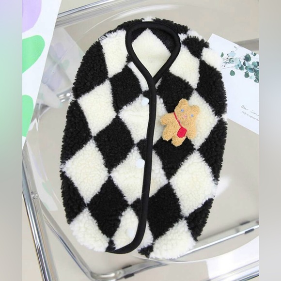 Black/White Diamond Fleece Crew Neck Sleeveless Dog Vest W/Bear | New | Small - Picture 3 of 6